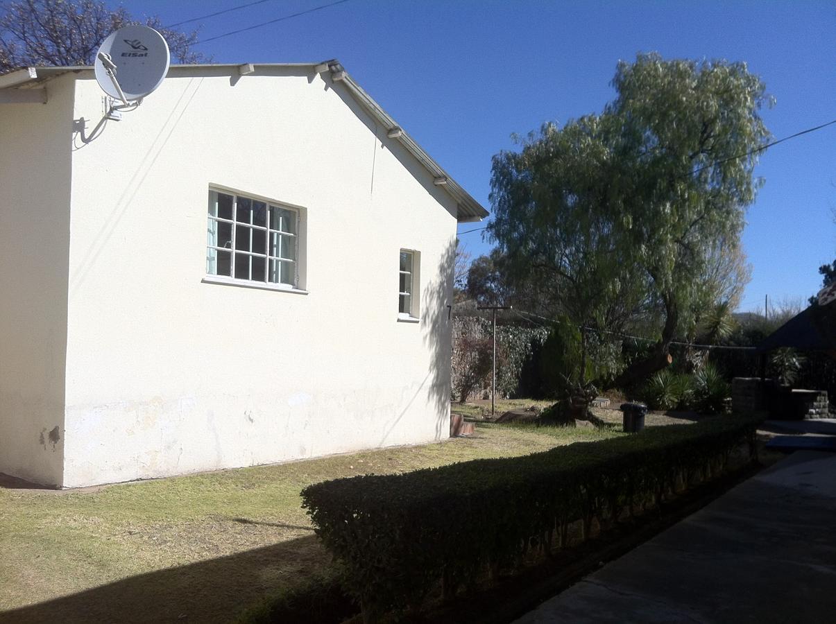 Foothills B&B Maseru Exterior photo